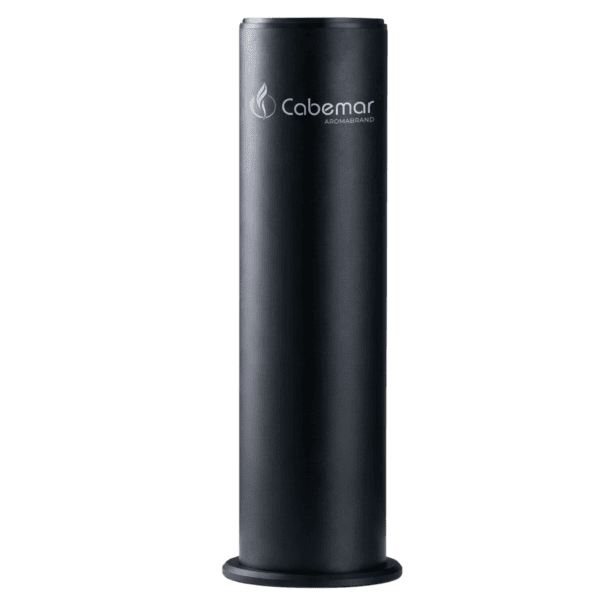 Aromatizador de diseño circular fabricado en aluminio premium con tecnología de nebulización en frío.